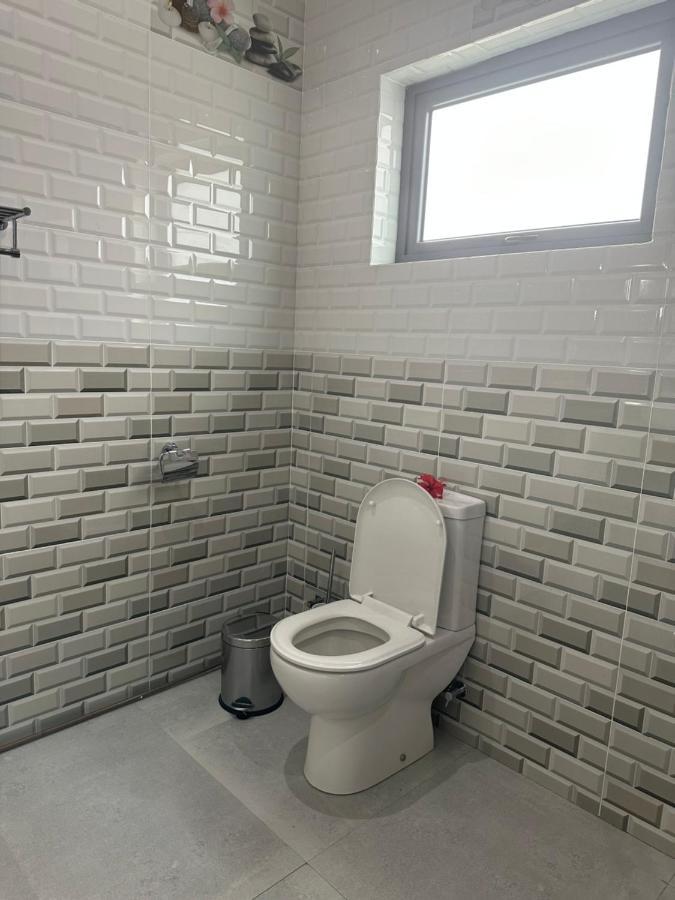 Jasmine Stay Self-Catering Apartments Вікторія Екстер'єр фото